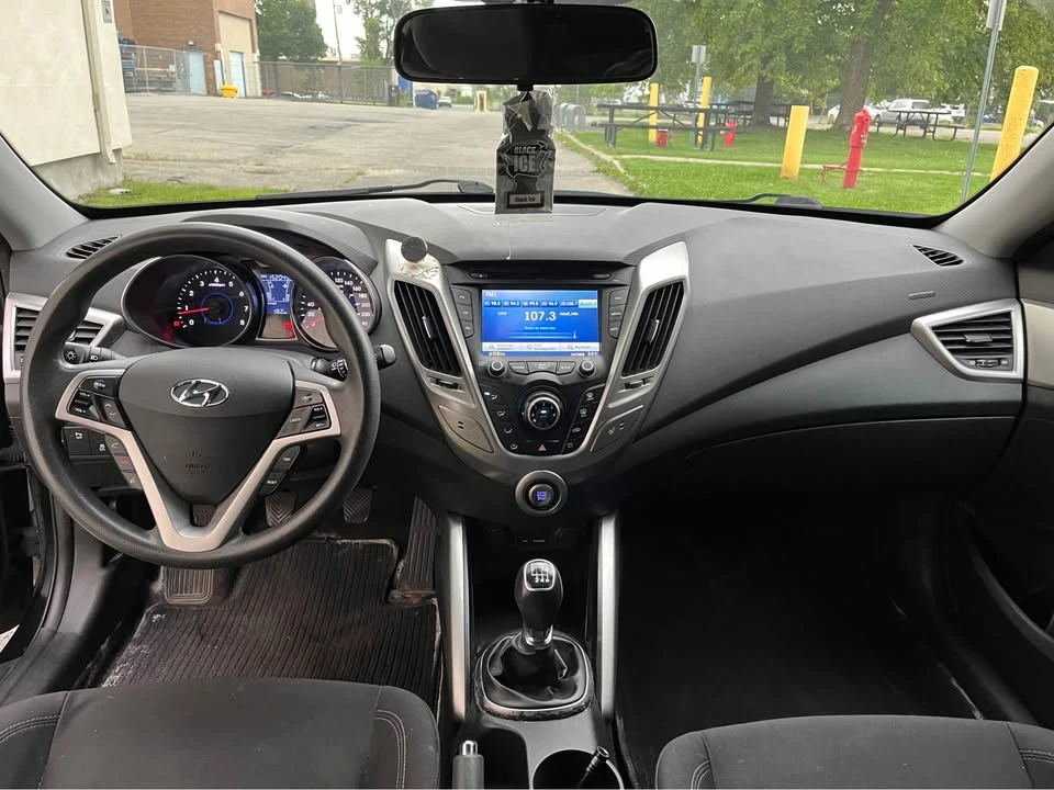 2014 Hyundai Veloster - Image 7 of 14