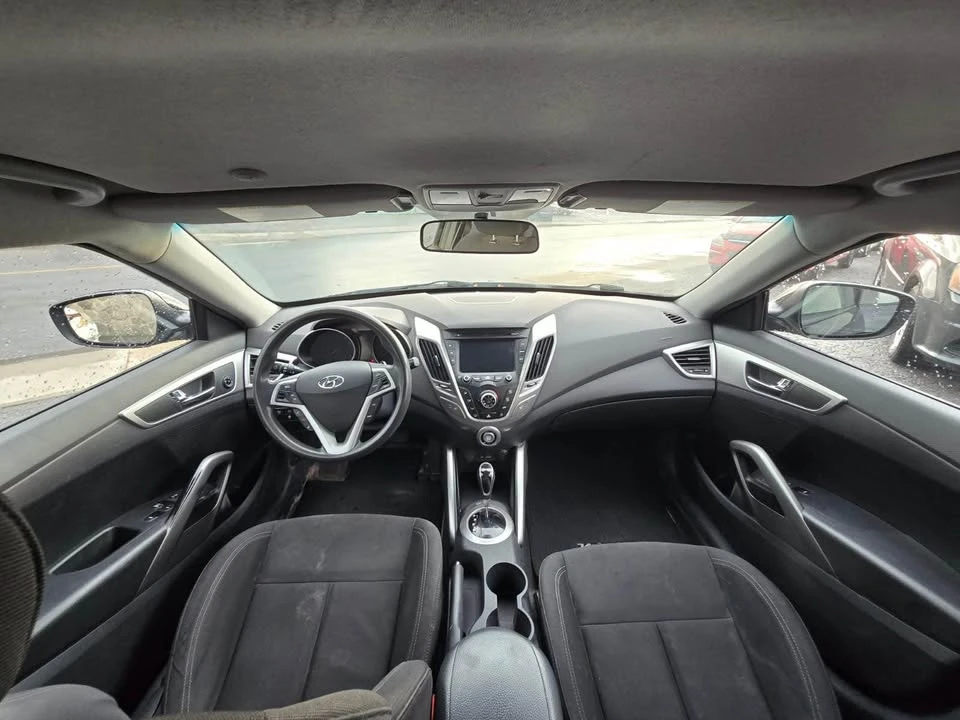 2014 Hyundai Veloster - Image 12 of 12
