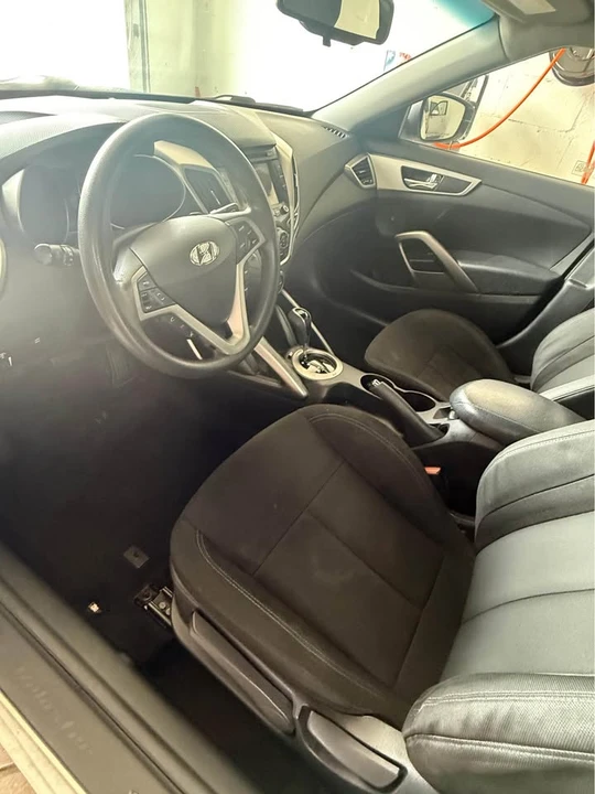 2014 Hyundai Veloster - Image 4 of 9