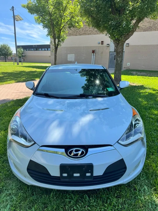 2014 Hyundai Veloster - Image 3 of 13