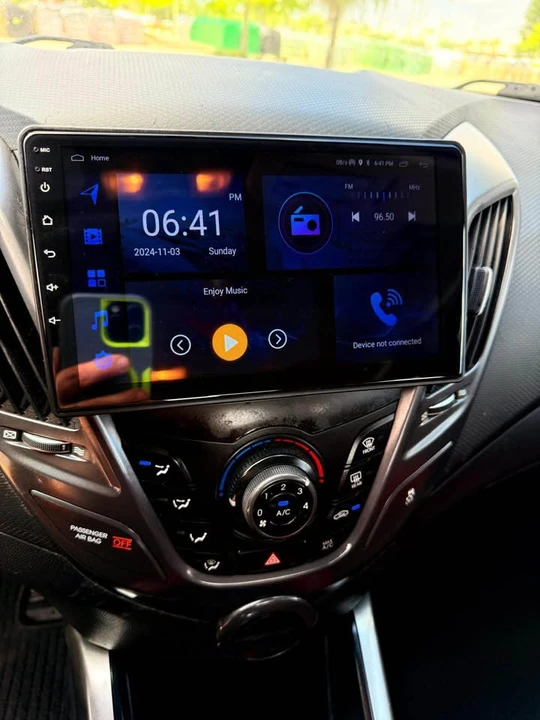 2014 Hyundai Veloster - Image 9 of 19