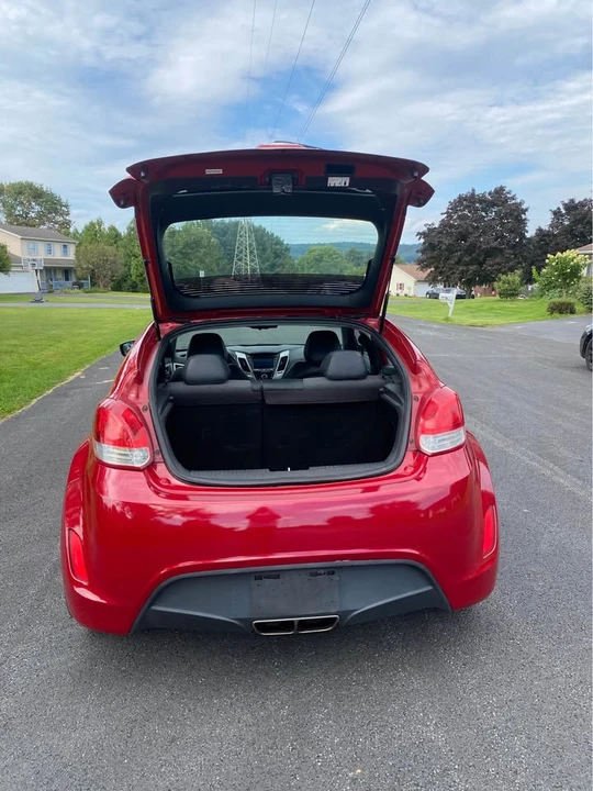 2014 Hyundai Veloster - Image 13 of 20