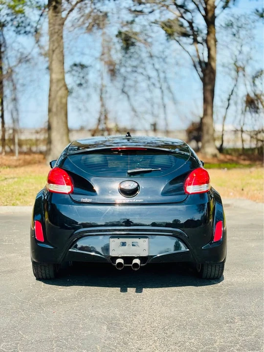 2014 Hyundai Veloster - Image 13 of 16