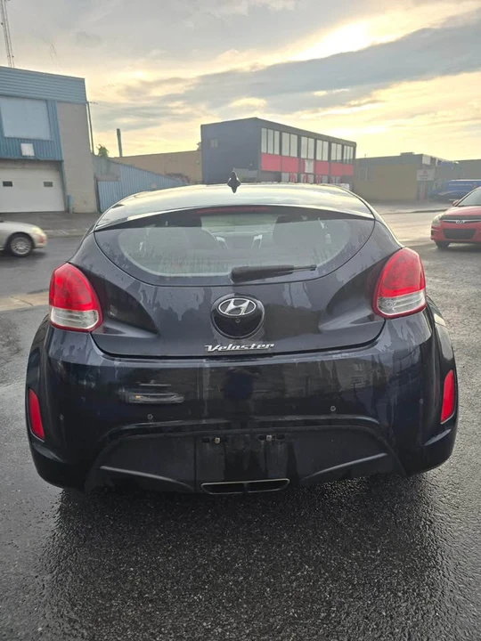 2014 Hyundai Veloster - Image 5 of 12