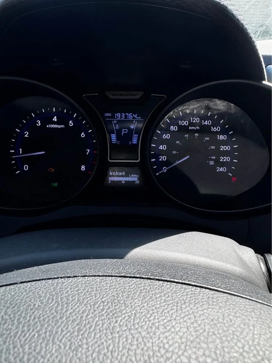 2014 Hyundai Veloster - Image 11 of 12