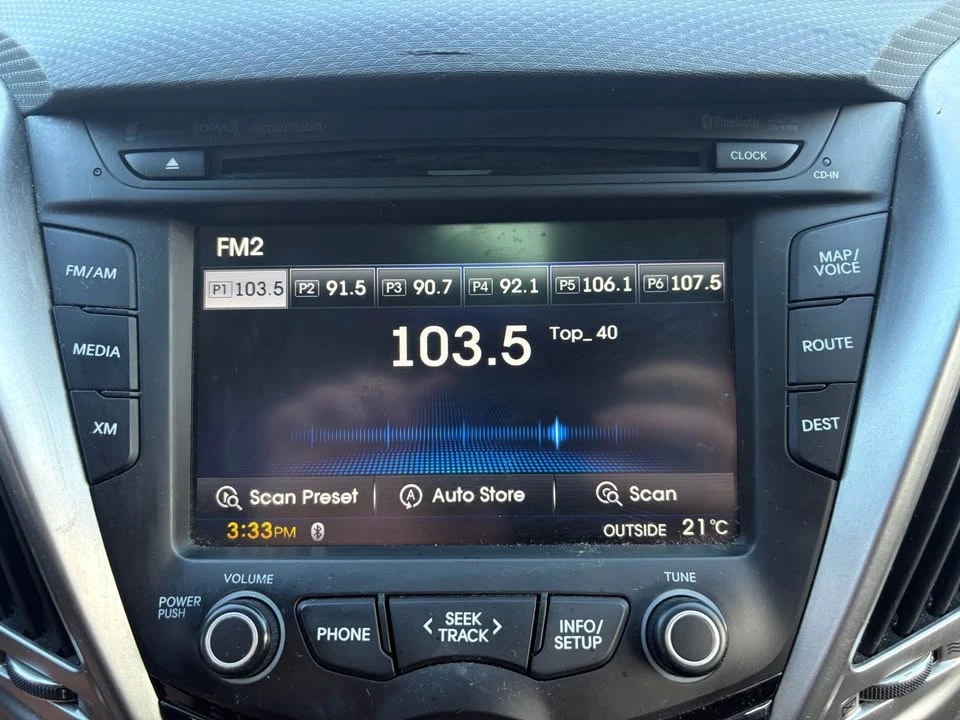 2014 Hyundai Veloster - Image 10 of 12