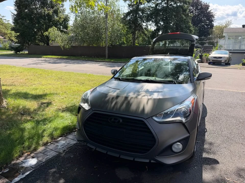 2014 Hyundai Veloster - Image 2 of 11