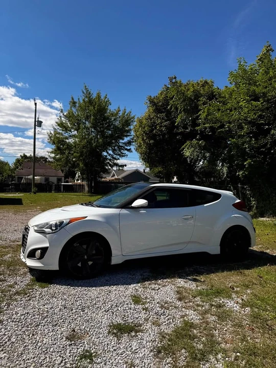 2014 Hyundai Veloster - Image 3 of 6