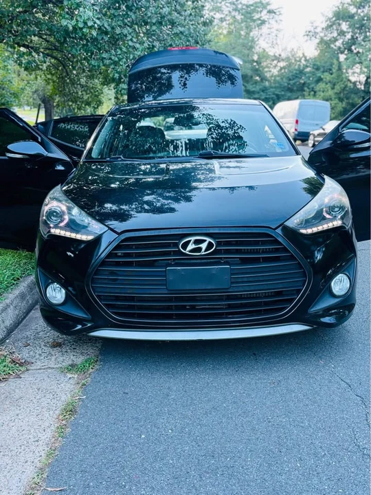 2014 Hyundai Veloster - Image 9 of 19