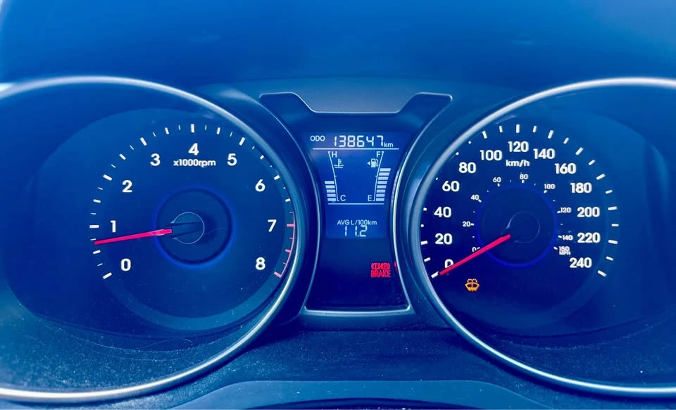 2014 Hyundai Veloster - Image 7 of 12