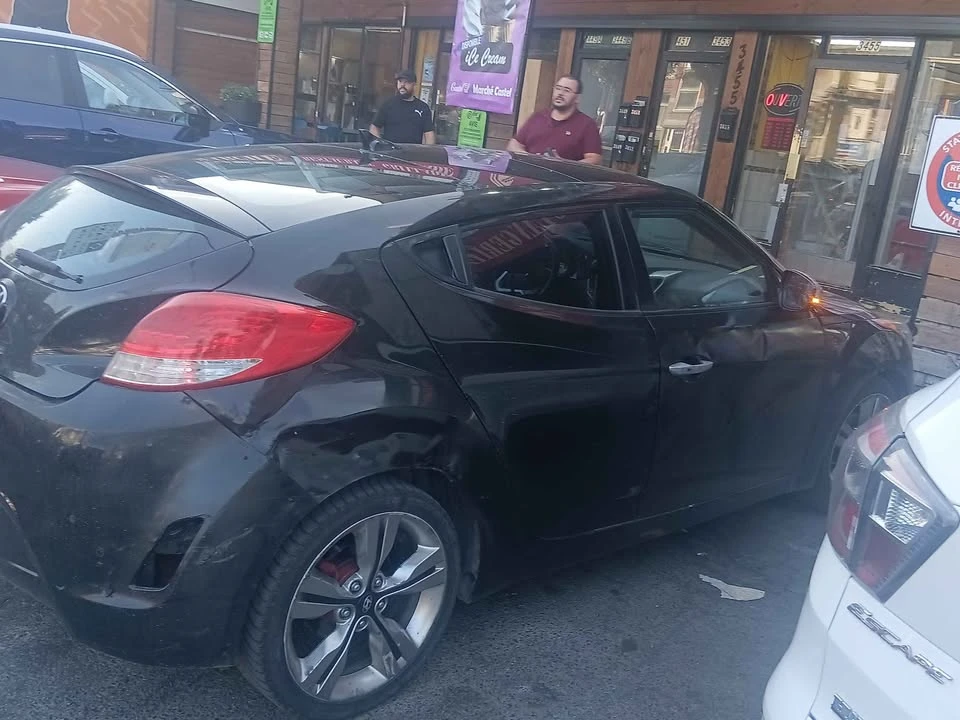 2014 Hyundai Veloster - Image 3 of 3