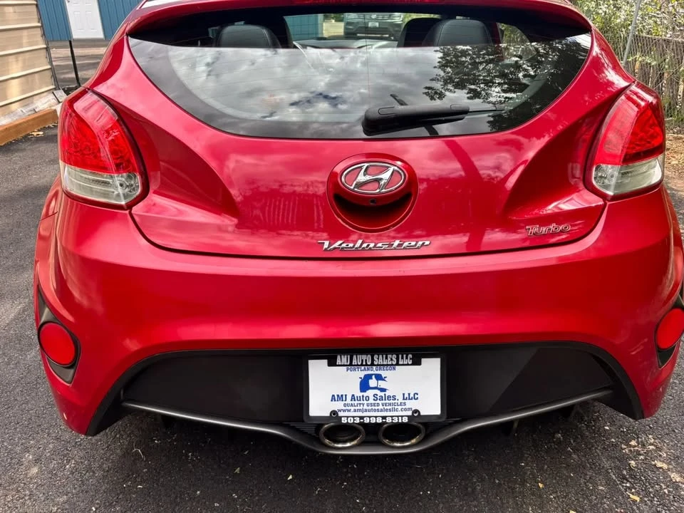 2014 Hyundai Veloster - Image 5 of 15