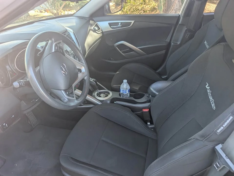 2014 Hyundai Veloster - Image 3 of 9