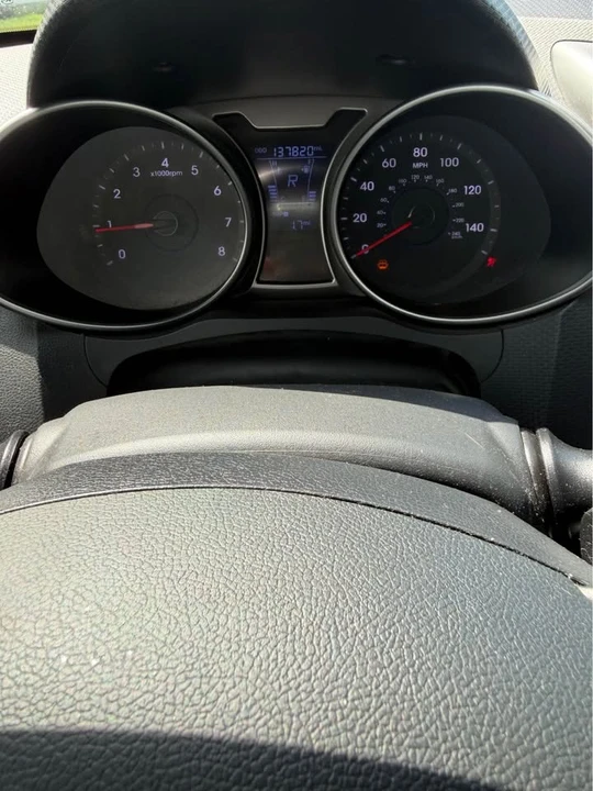 2014 Hyundai Veloster - Image 7 of 8