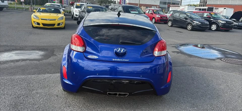 2014 Hyundai Veloster - Image 4 of 10