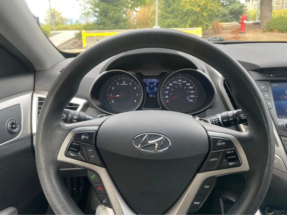 2014 Hyundai Veloster - Image 5 of 7