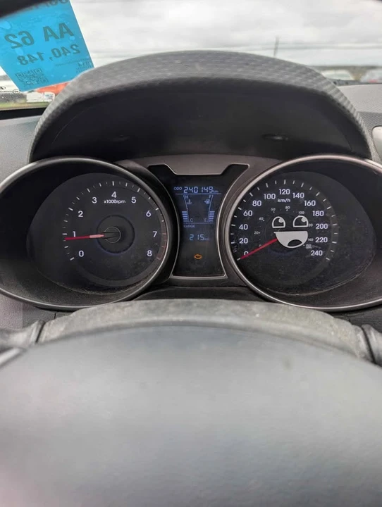 2014 Hyundai Veloster - Image 12 of 13
