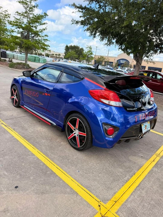 2014 Hyundai Veloster - Image 17 of 19