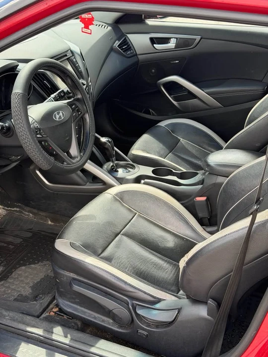 2014 Hyundai Veloster - Image 3 of 5