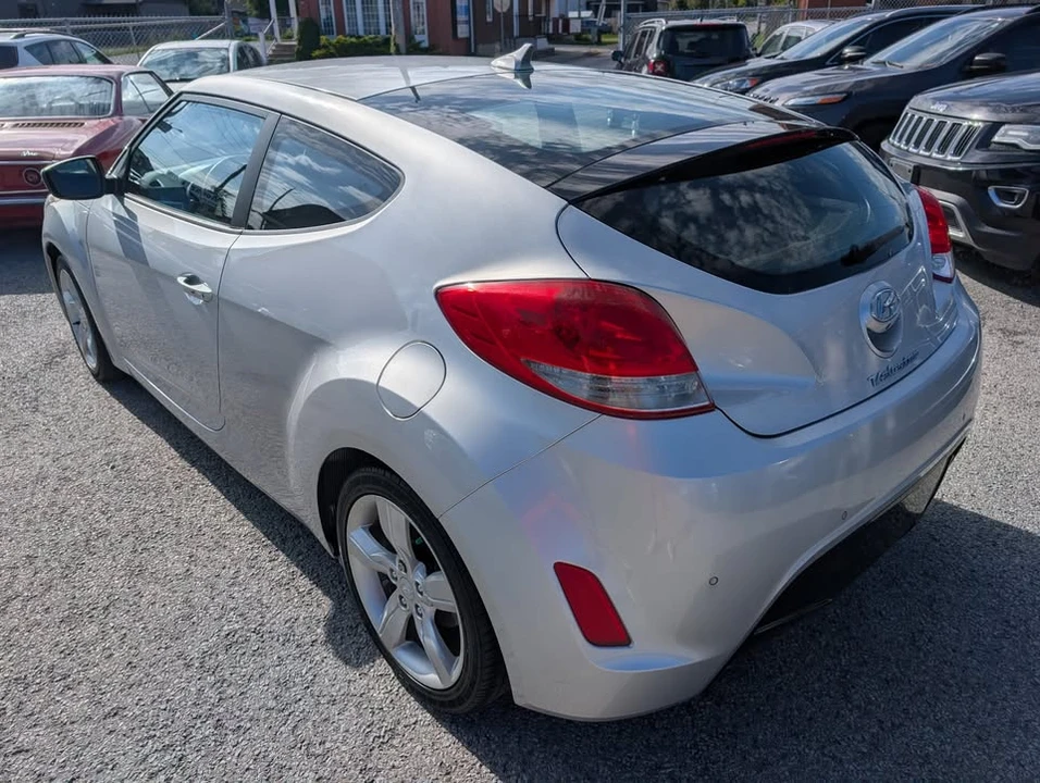 2014 Hyundai Veloster - Image 6 of 11