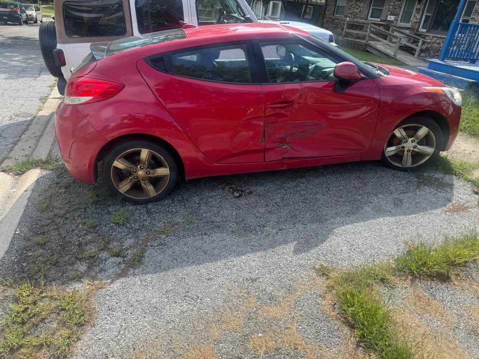 2014 Hyundai Veloster - Image 5 of 5