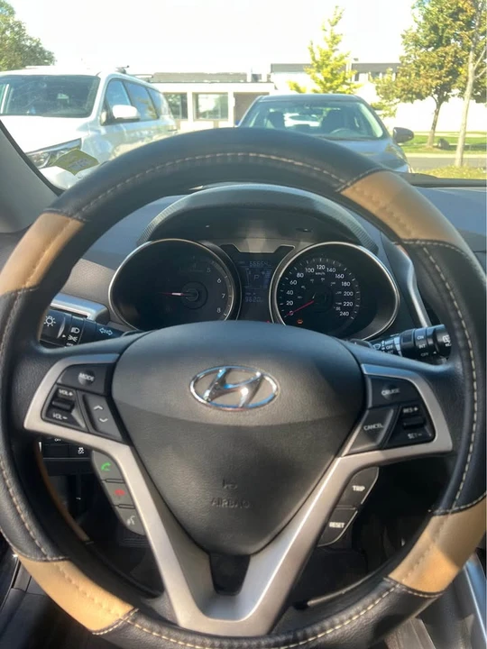 2014 Hyundai Veloster - Image 6 of 8