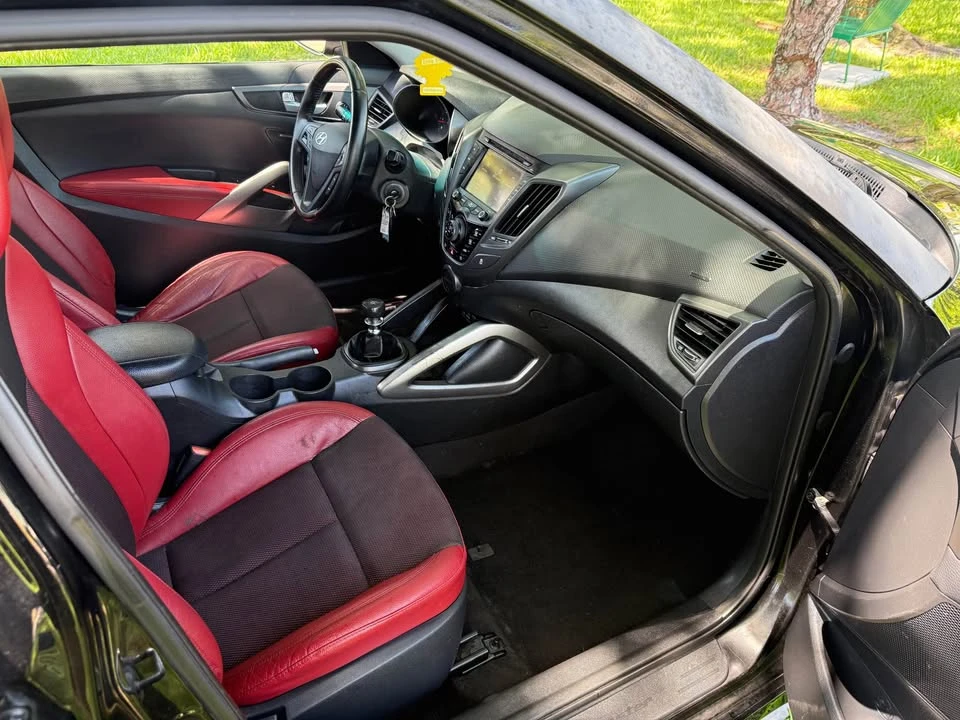 2014 Hyundai Veloster - Image 8 of 20