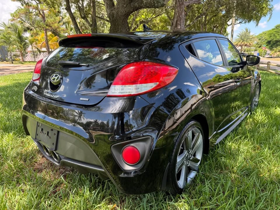2014 Hyundai Veloster - Image 9 of 20