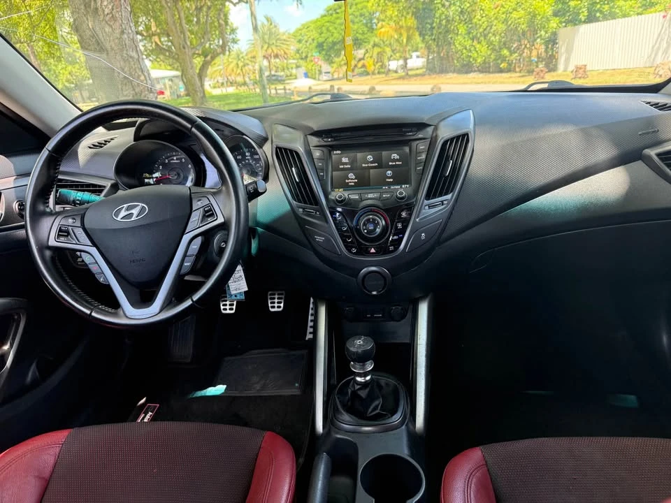 2014 Hyundai Veloster - Image 6 of 20