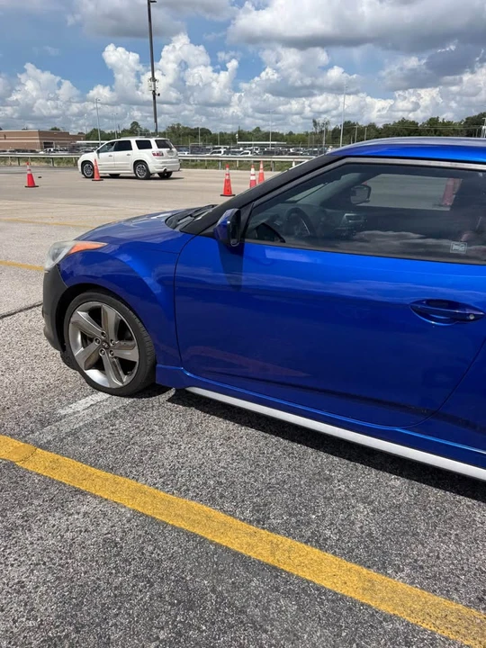 2014 Hyundai Veloster - Image 4 of 9