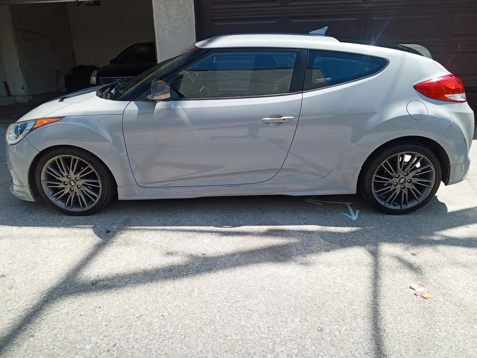 2014 Hyundai Veloster - Image 18 of 19