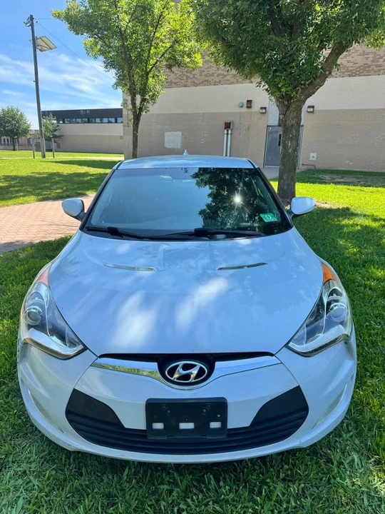 2014 Hyundai Veloster - Image 3 of 13