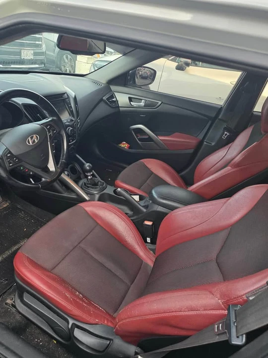 2014 Hyundai Veloster - Image 8 of 8