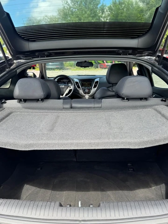 2014 Hyundai Veloster - Image 9 of 9