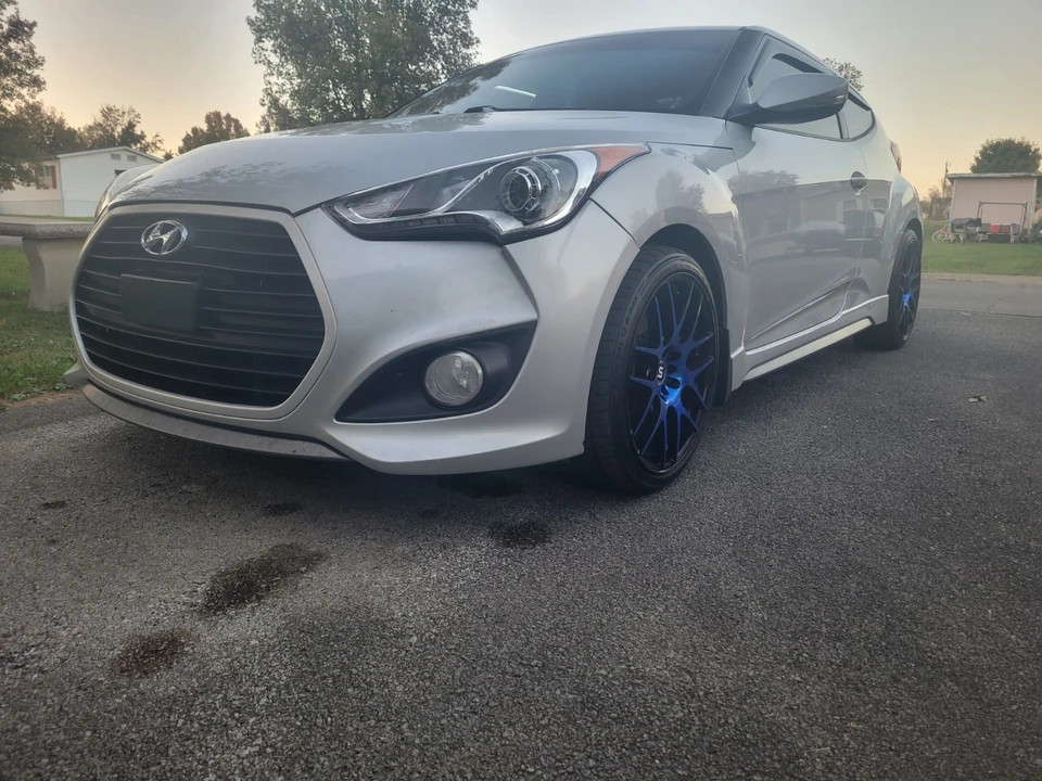 2014 Hyundai Veloster - Image 10 of 10