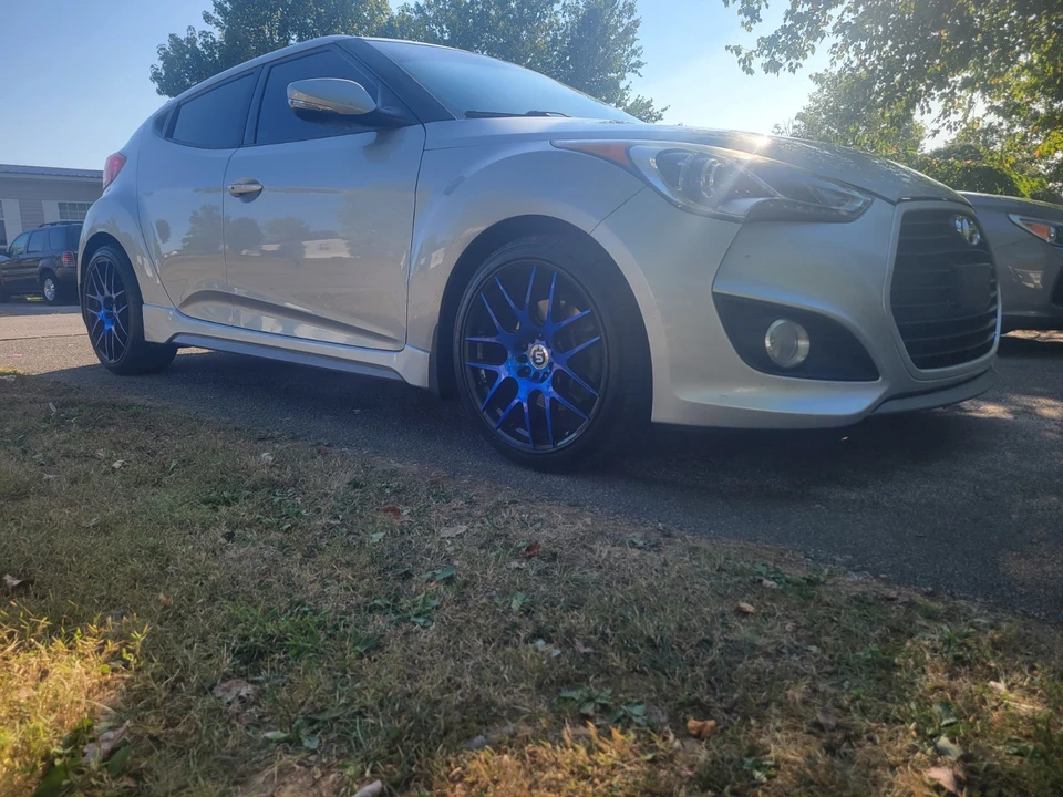 2014 Hyundai Veloster - Image 7 of 10