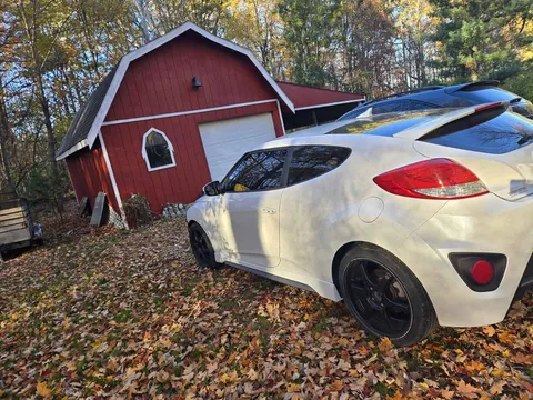 2014 Hyundai Veloster · Turbo