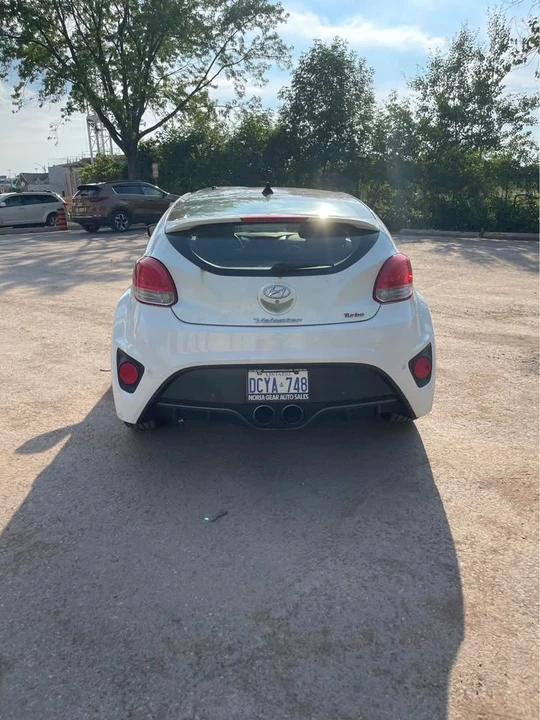 2014 Hyundai Veloster - Image 3 of 5