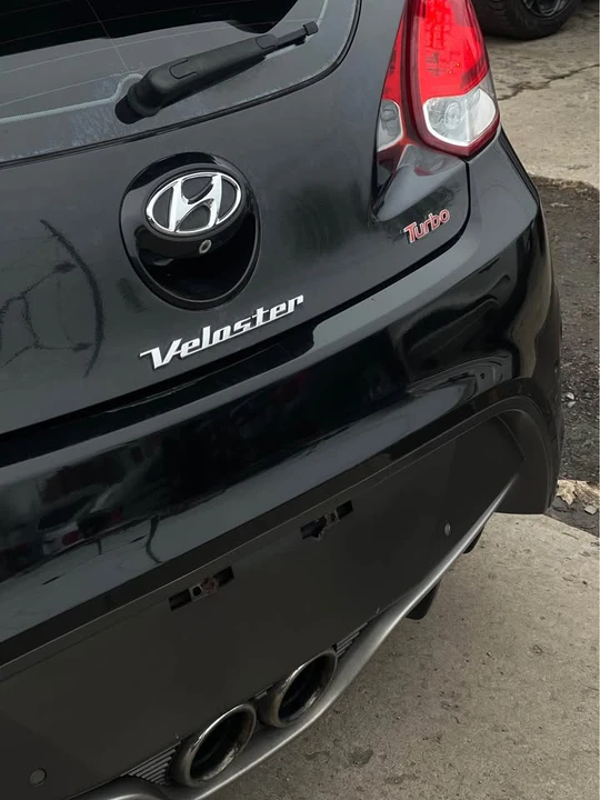 2014 Hyundai Veloster - Image 18 of 19