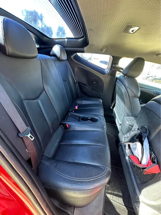 2014 Hyundai Veloster - Image 11 of 20