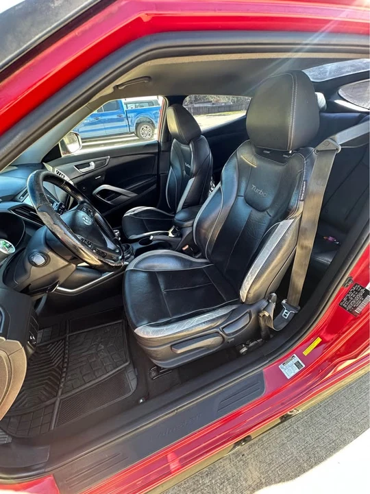 2014 Hyundai Veloster - Image 13 of 20