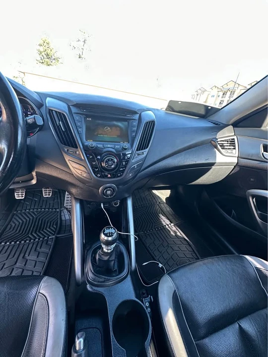 2014 Hyundai Veloster - Image 19 of 20