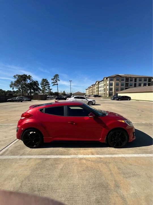 2014 Hyundai Veloster - Image 8 of 20