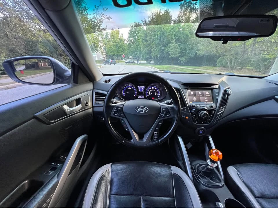 2014 Hyundai Veloster - Image 16 of 19
