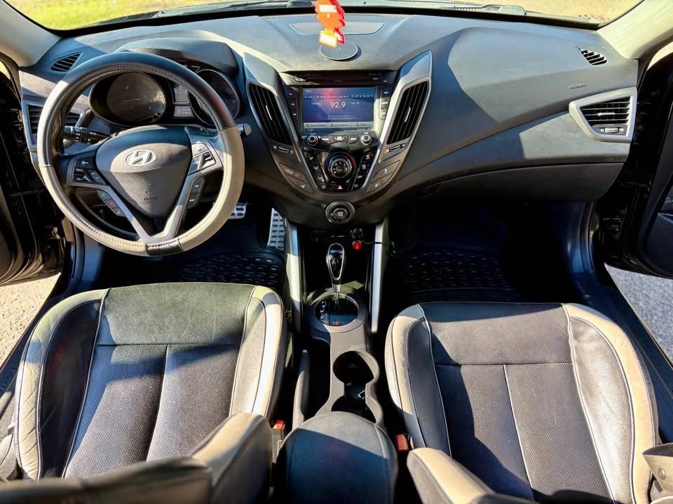 2014 Hyundai Veloster - Image 3 of 11