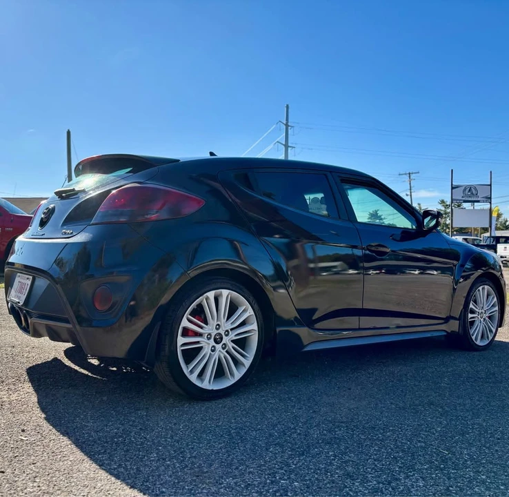 2014 Hyundai Veloster - Image 8 of 11