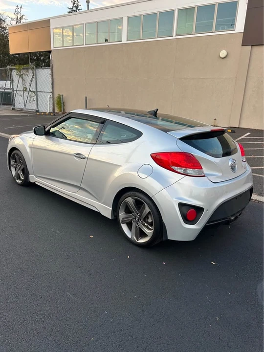 2014 Hyundai Veloster - Image 3 of 12