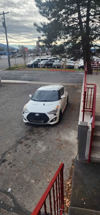 2014 Hyundai Veloster - Image 7 of 9