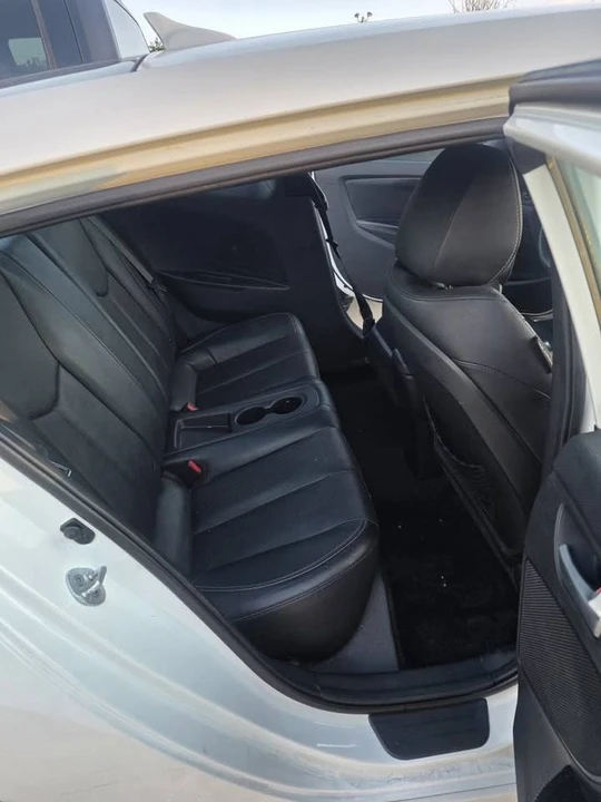 2014 Hyundai Veloster - Image 20 of 20