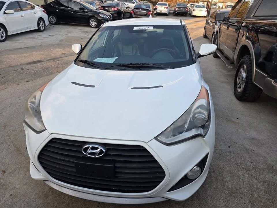 2014 Hyundai Veloster - Image 12 of 20